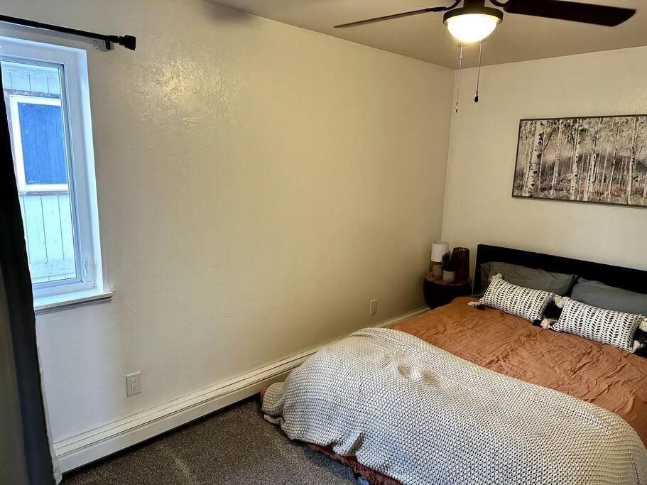 Comfortable 2Br Apt Central Феърбанкс Екстериор снимка